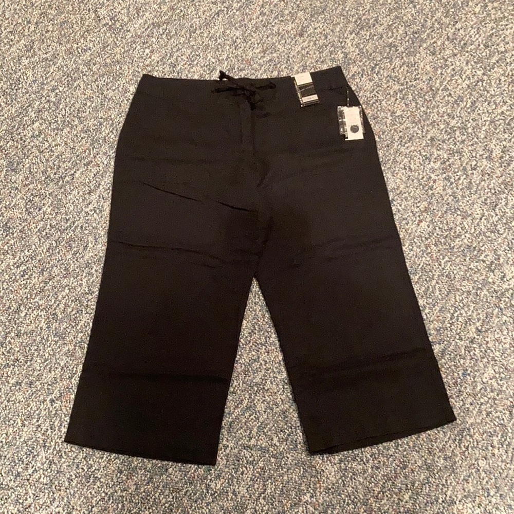 NY&CO Black Linen Capri Pants